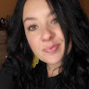 Meet your Posher, Kasey amos